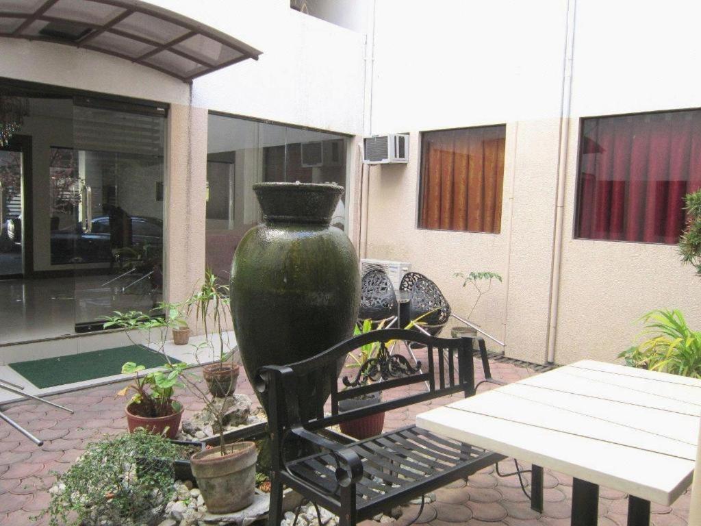 Rich Manor Pension House Cagayan de Oro Ngoại thất bức ảnh